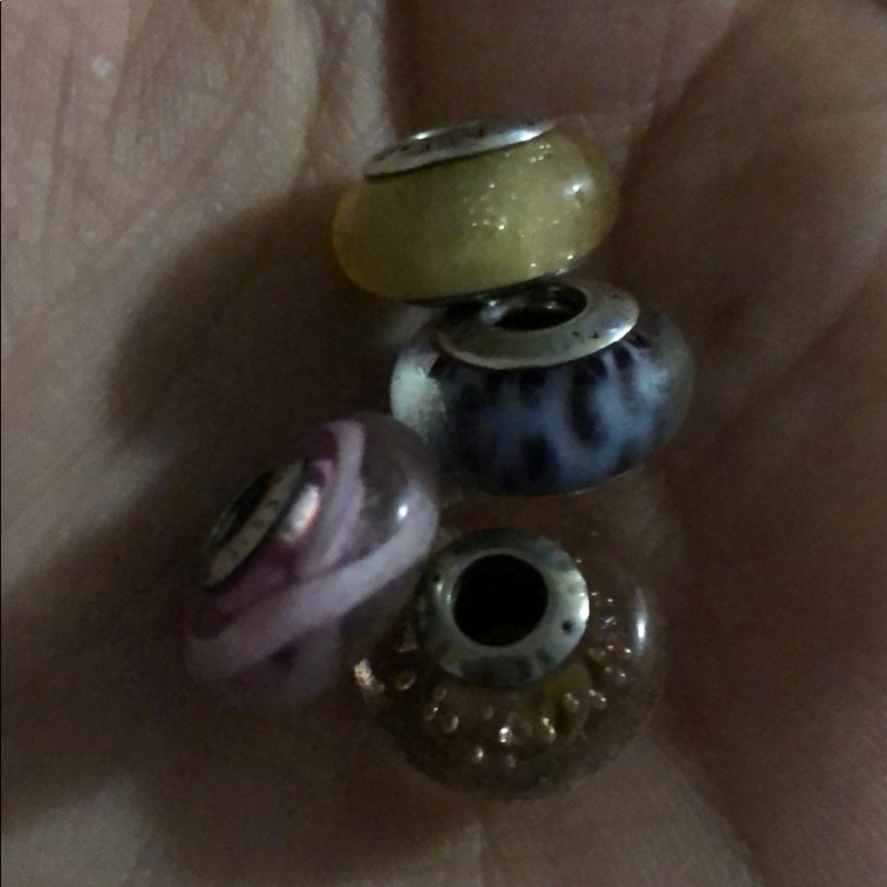 Lot of 4 greatly used charms